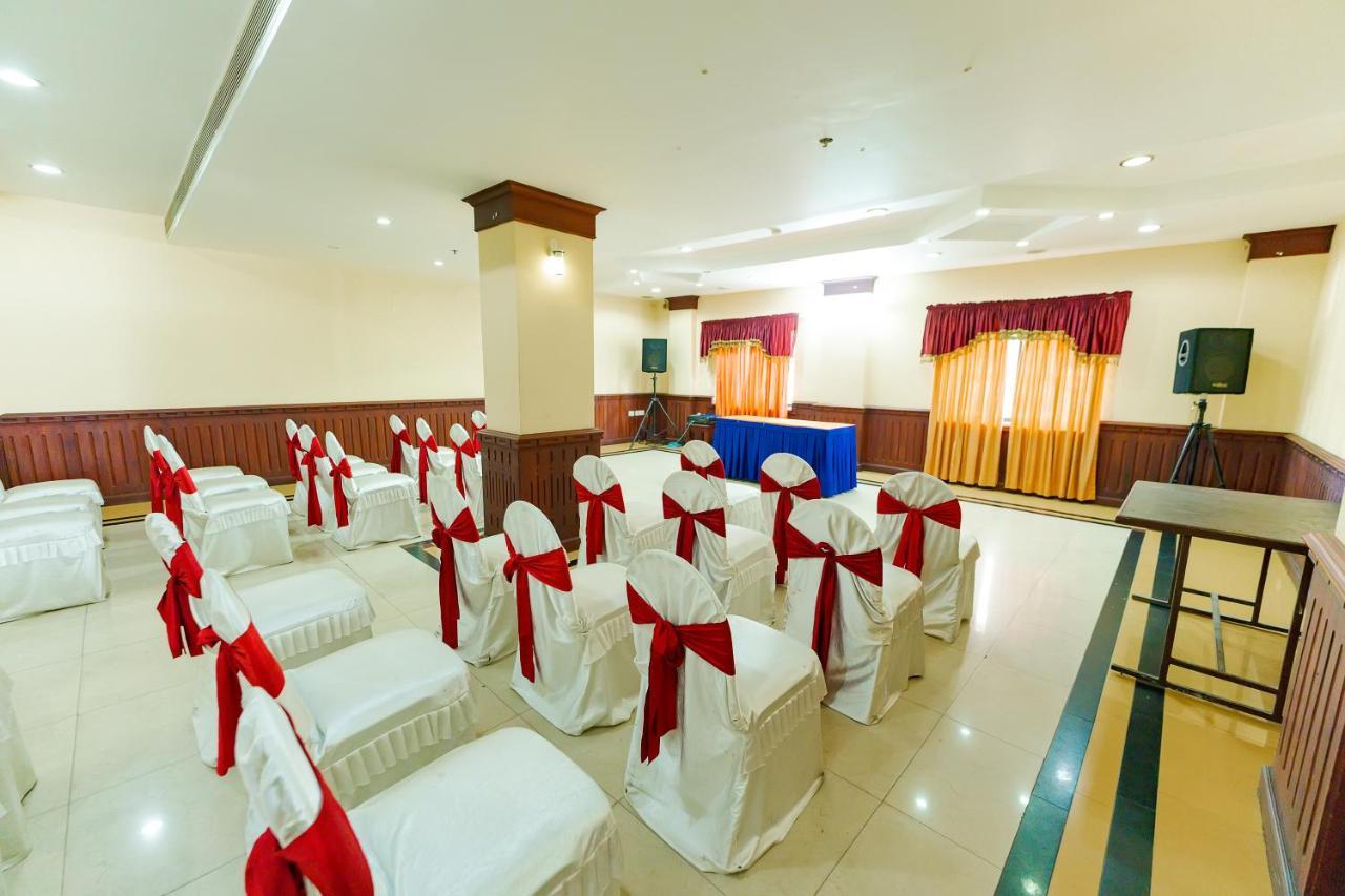 Orchid Residency Hotell Kottayam Exteriör bild