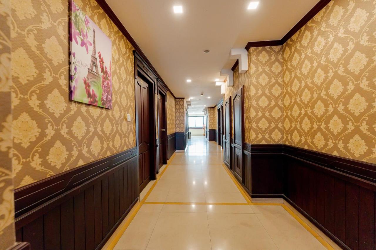 Orchid Residency Hotell Kottayam Exteriör bild